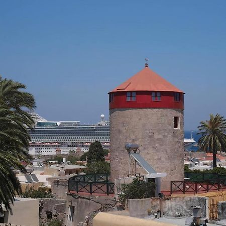 A Medieval Windmill Tower With Magnificent View Rhodes City Eksteriør bilde